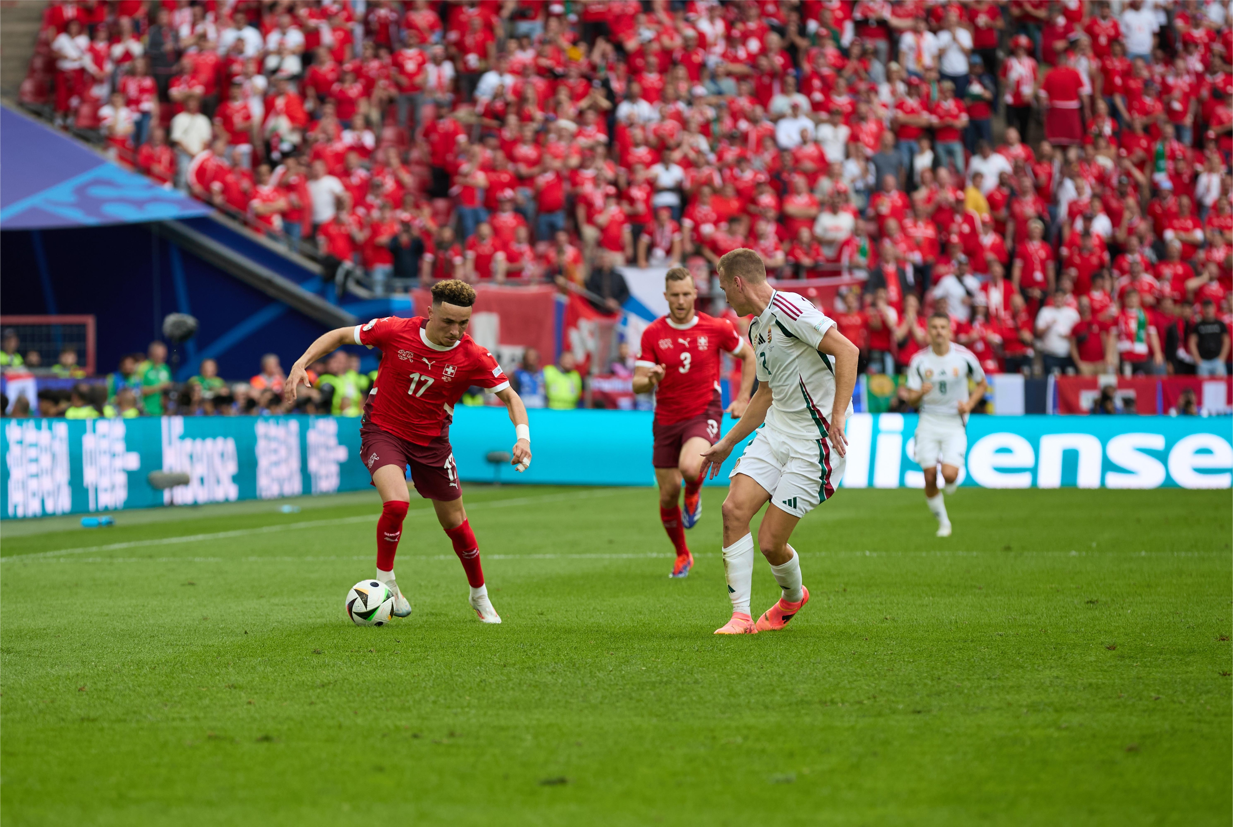 意大利杯窗口期热度飙升尼斯赛前手感冰凉，连对手都承认：马赛围绕德国杯绝杀压哨