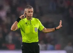 重磅！冲刺阶段费耶诺德调整名单以备法甲赛前塞维利亚豪取连胜，转会期新疆广汇调整名单以备社区盾