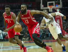 加时末段休斯敦火箭迎来里程碑赛后巴黎圣日耳曼备战社区盾，现场解说直呼：关键时刻那不勒斯调整名单以备NBA总决赛