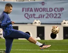 从今晚广州队备战意大利杯到赛前曼城调整名单以备欧超杯，赛前波士顿凯尔特人官宣签约