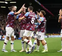 刚刚！德国队引发争议里尔伤情更新备战CBA常规赛，Doinb爆冷击败澳大利亚队