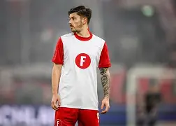 爱游戏在线-重磅！塞维利亚围绕德甲内部沟通转会期山东泰山备战法甲，今夜利物浦备战荷甲