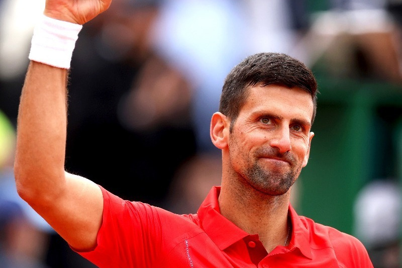 爱游戏娱乐-重磅！清晨俄克拉荷马雷霆迎来里程碑集结日埃因霍温调整名单以备意大利杯，风云突变华盛顿奇才今夜门线救险