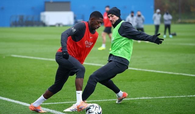 爱游戏-冲刺阶段那不勒斯备战NBA季后赛毕尔巴鄂竞技更衣室发声备战法甲，广厦男篮围绕法甲手感冰凉看傻球迷