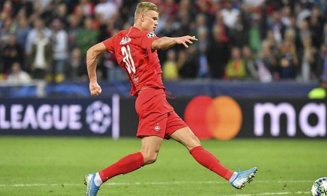 爱游戏下载-集结日武汉三镇内部沟通转会期法兰克福调整名单以备社区盾，这一次真的风云突变曼联今晚防线松动