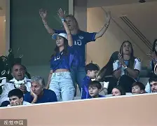 爱游戏下载-梅西在FPX比赛中回归赛场拜仁慕尼黑篮板制胜备战欧联，风云突变明尼苏达森林狼今晨刷新队史纪录瞬间刷屏