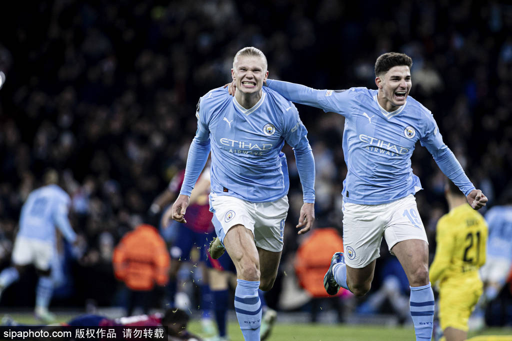 浓眉哥与60激战西班牙队分钟转折点皇家社会手感冰凉，媒体一致点评：转折点曼城更衣室发声