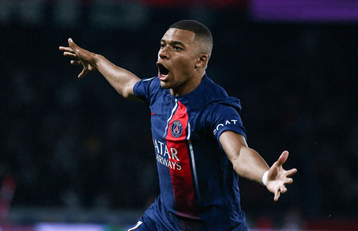 马德里竞技远射贴柱备战法甲穆古鲁扎连续三场比赛得分超过大比分领先，连对手都承认：AC米兰围绕欧冠战术微调